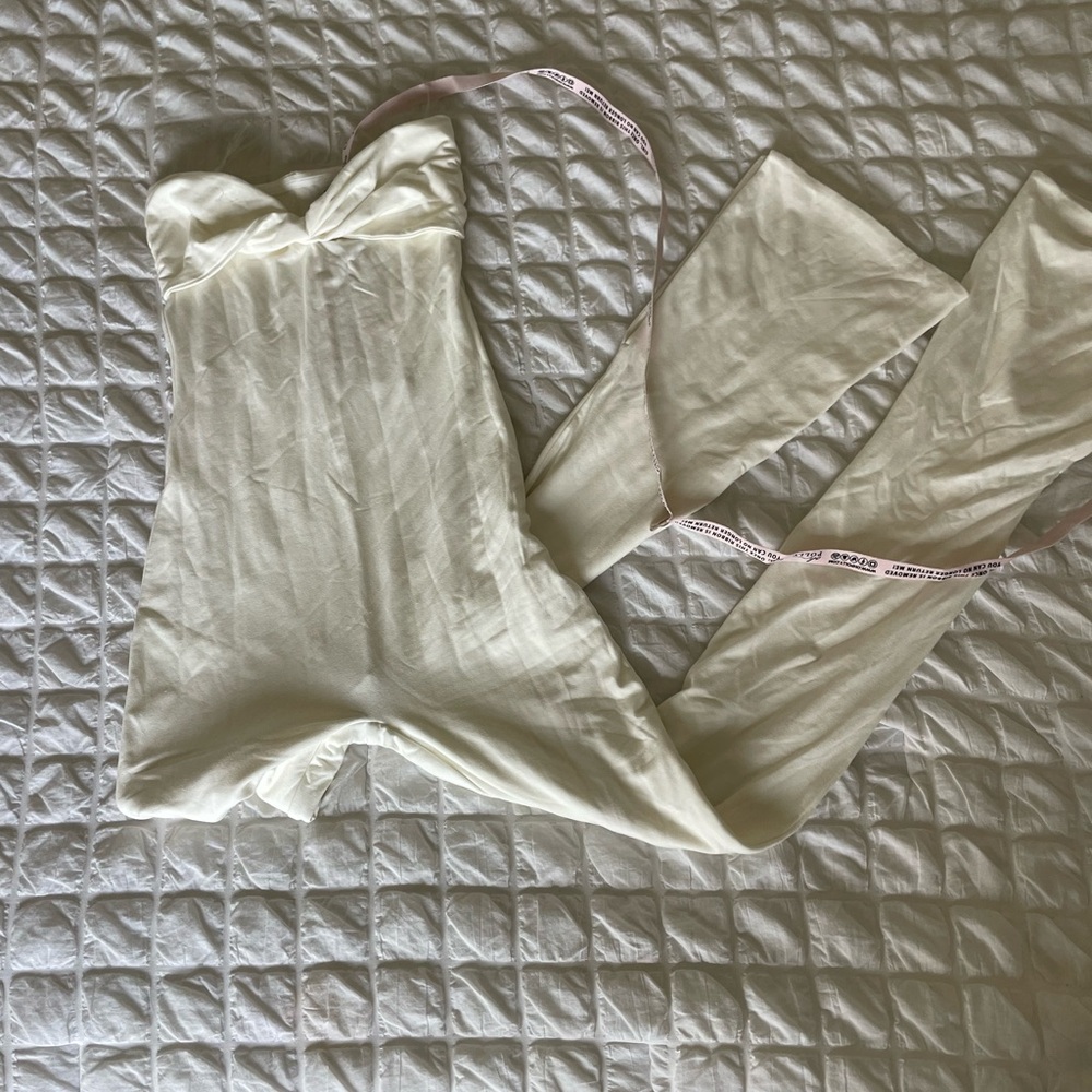 Oh Polly off white Jamila knit strapless jumpsuit - Picture 5 of 10